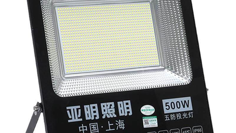 材质对比：LED与荧光灯